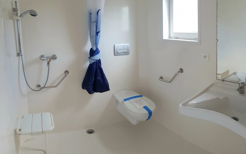 Salle de bain mobil-home en Normandie